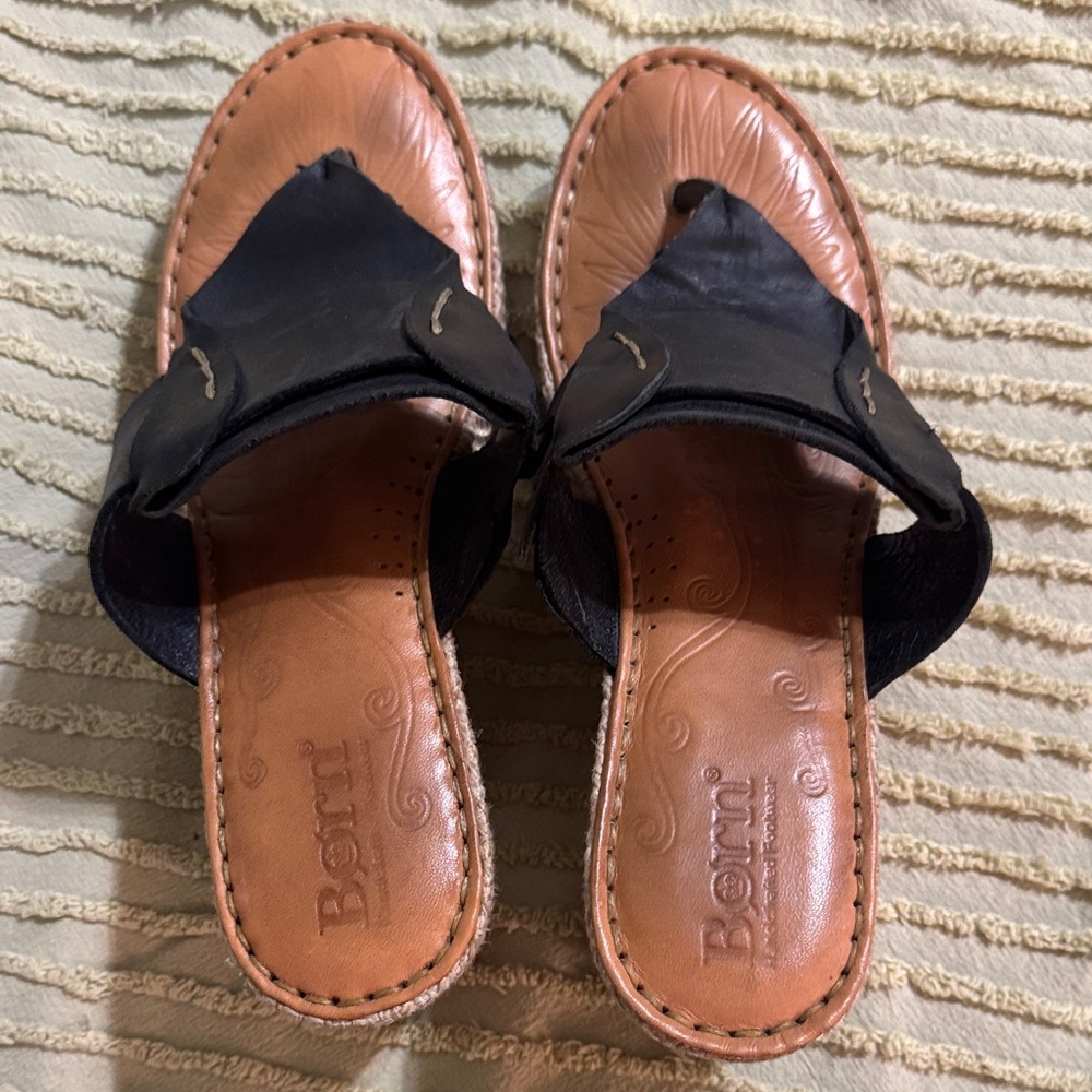 Born Women's Black and Brown Sandals size 9